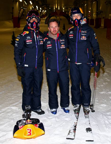 Da sinistra Ricciardo, il team principal Chris Horner e Kvyat. Getty 